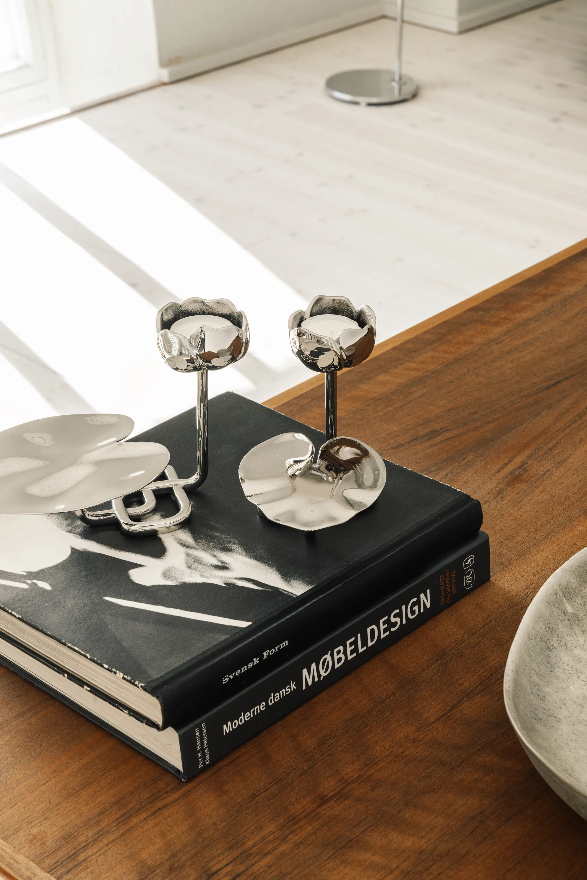 Ninfea No.2 lysestake, Forkrommet messing Hilke Collection