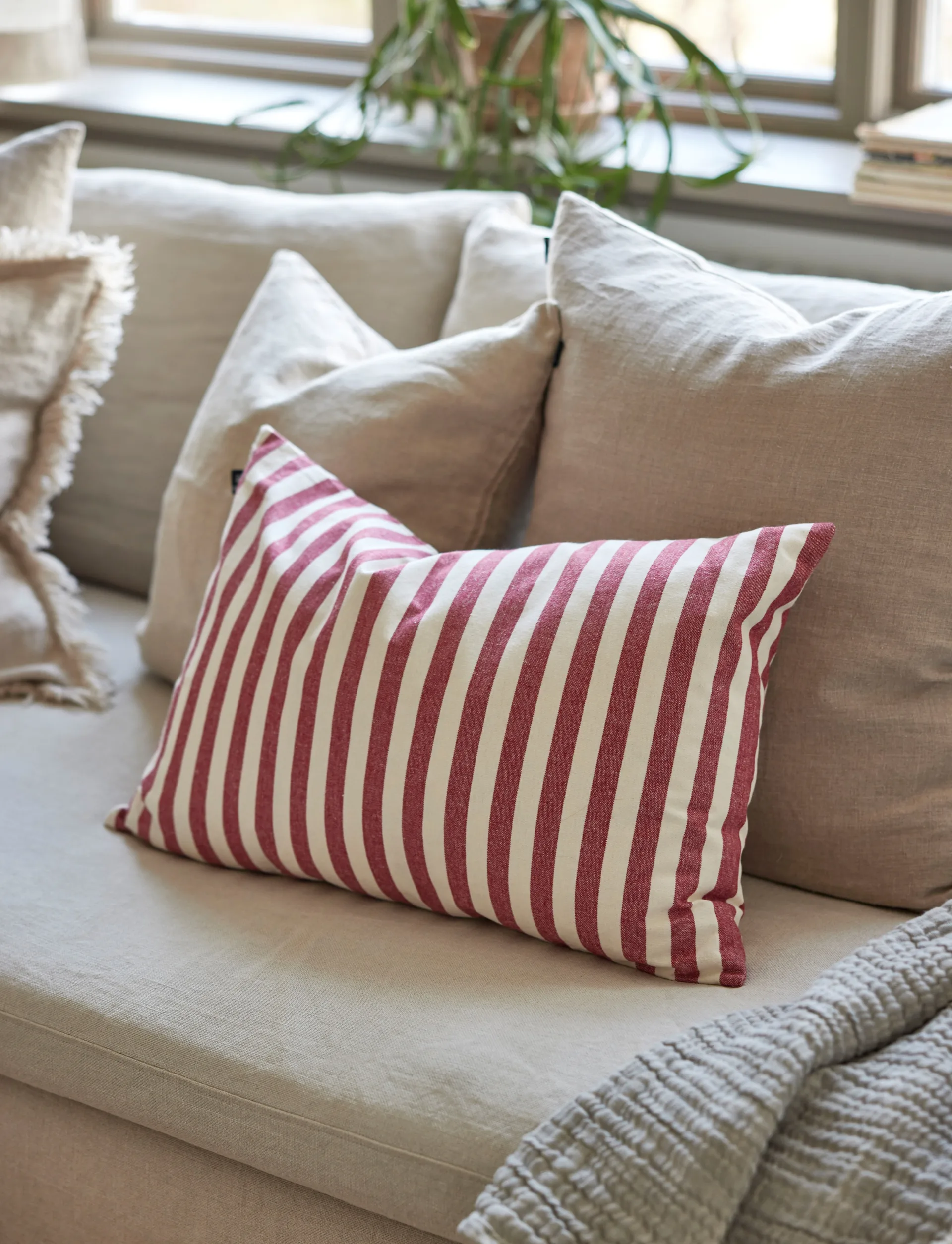 Bretagne putetrekk, Deep red, 40x60 cm Himla