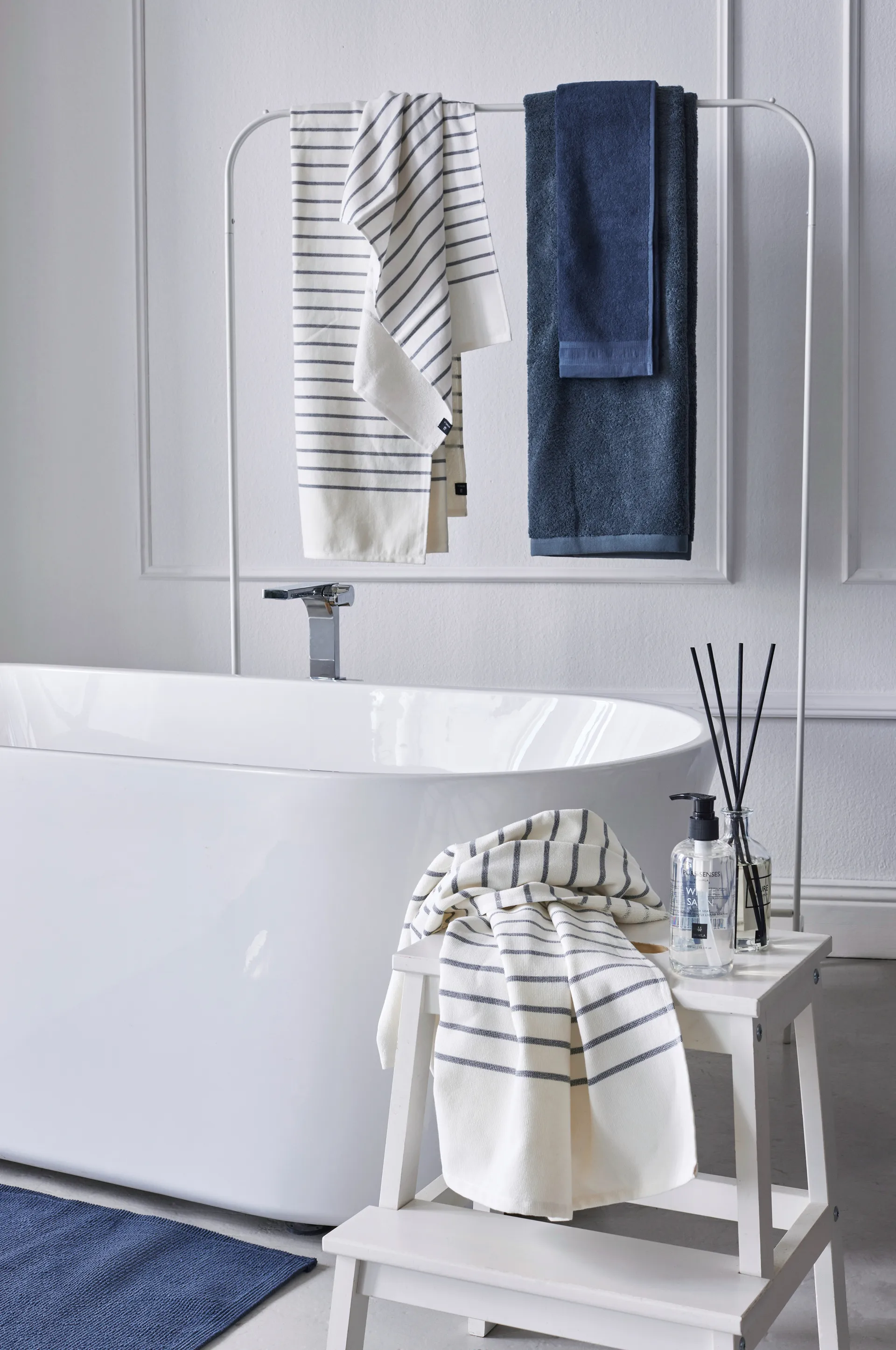 Habit håndkle indigo, 50 x 70 cm Himla