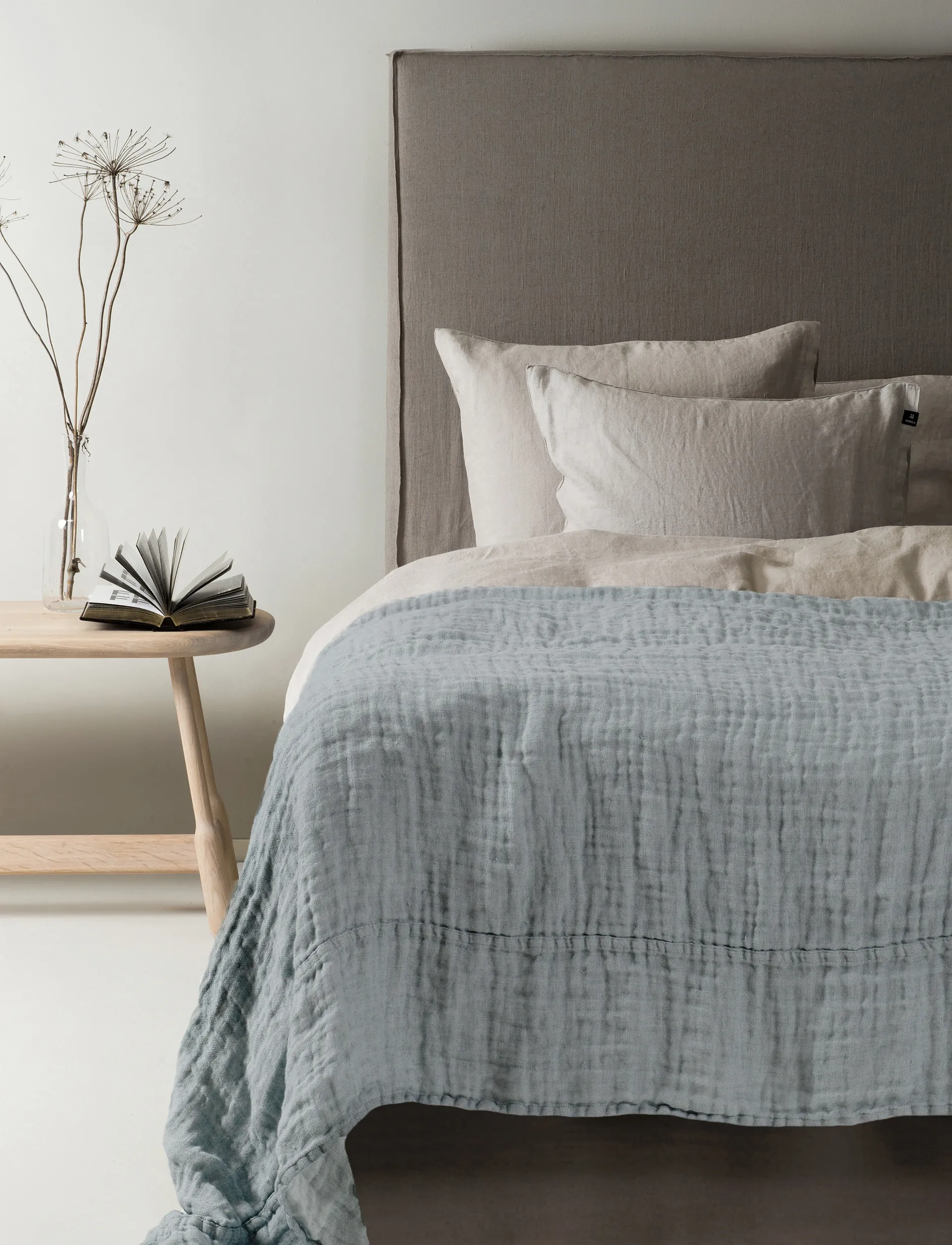 Hannelin Sengeteppe, Cloudy sky, 160x260 cm Himla