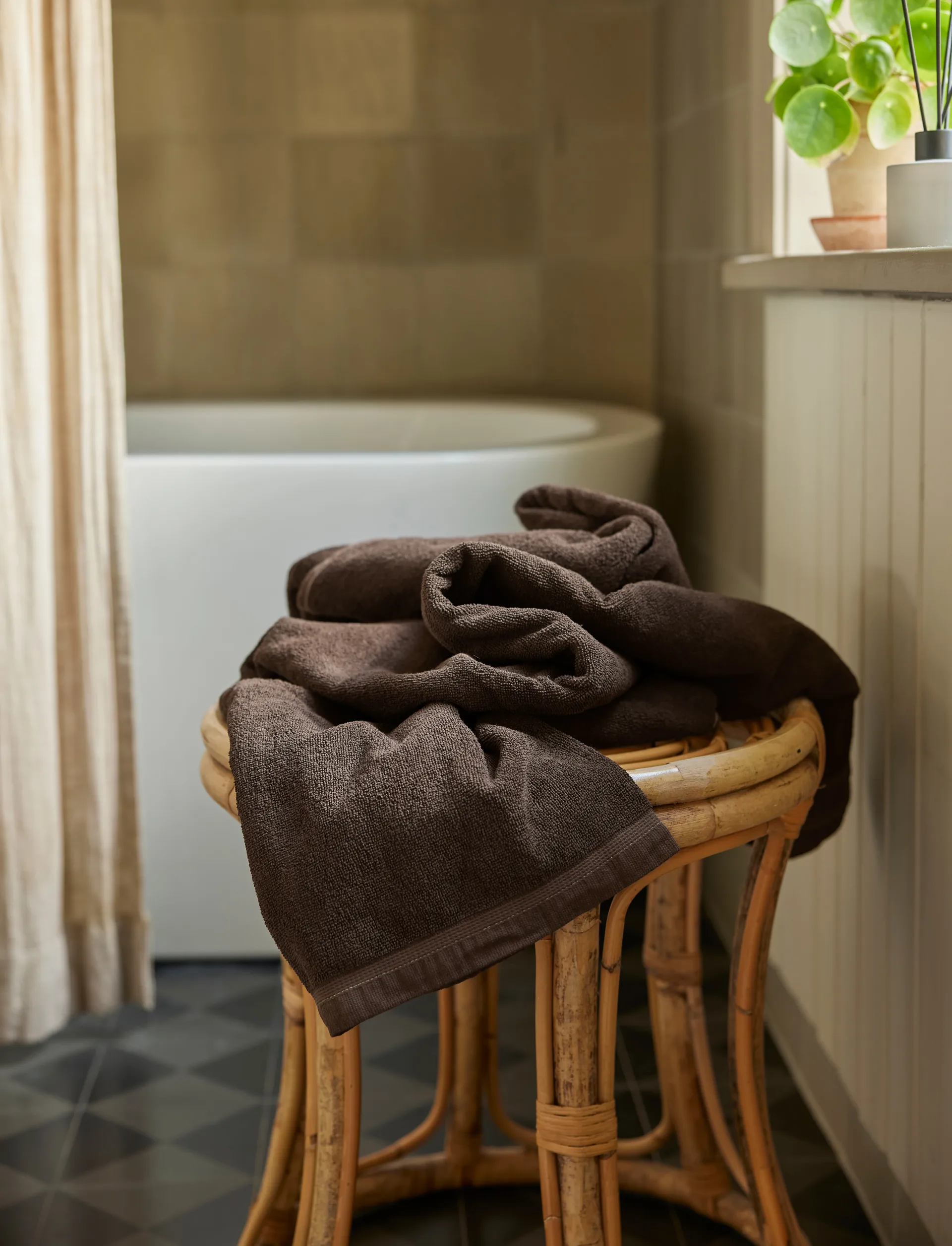 Lina håndkle chocolat, 100x150 cm Himla