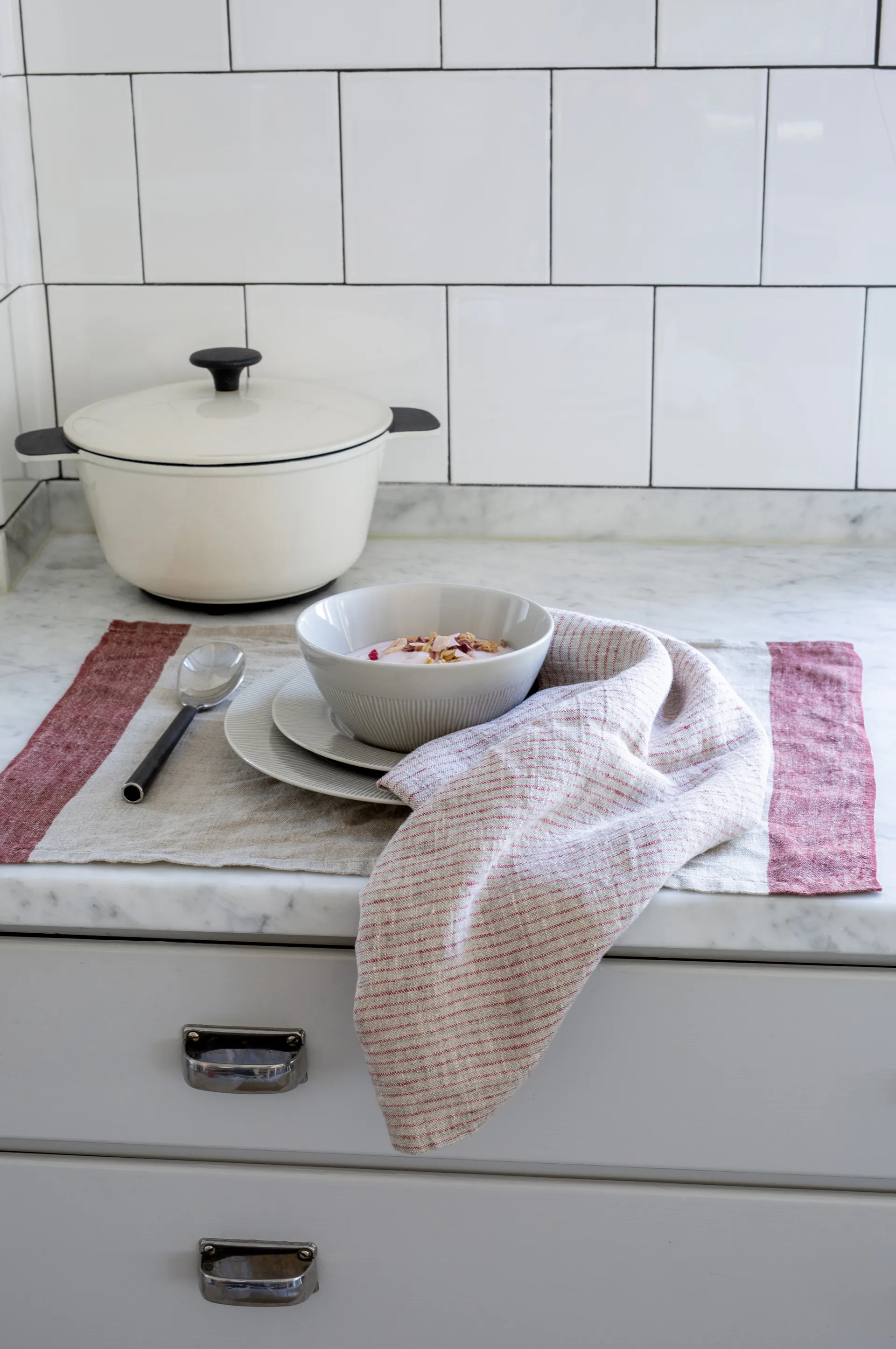 Linus kjøkkenhåndkle 50 2-pakn.
, True red-natural Himla