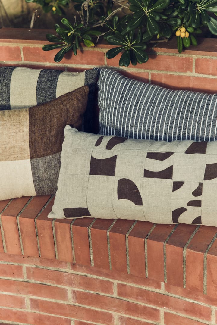 Striped monochrome pute 40x70 cm, Grey HKliving