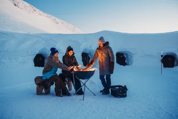 BOWL 57 ildsted - Svart-sølv, tripodstativ - Höfats