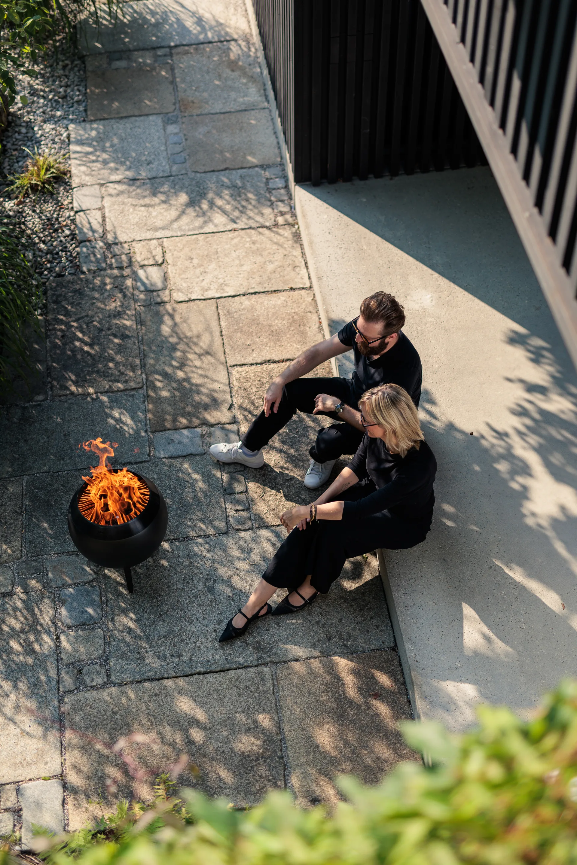 MOON 45 peis, All black, lavt stativ Höfats