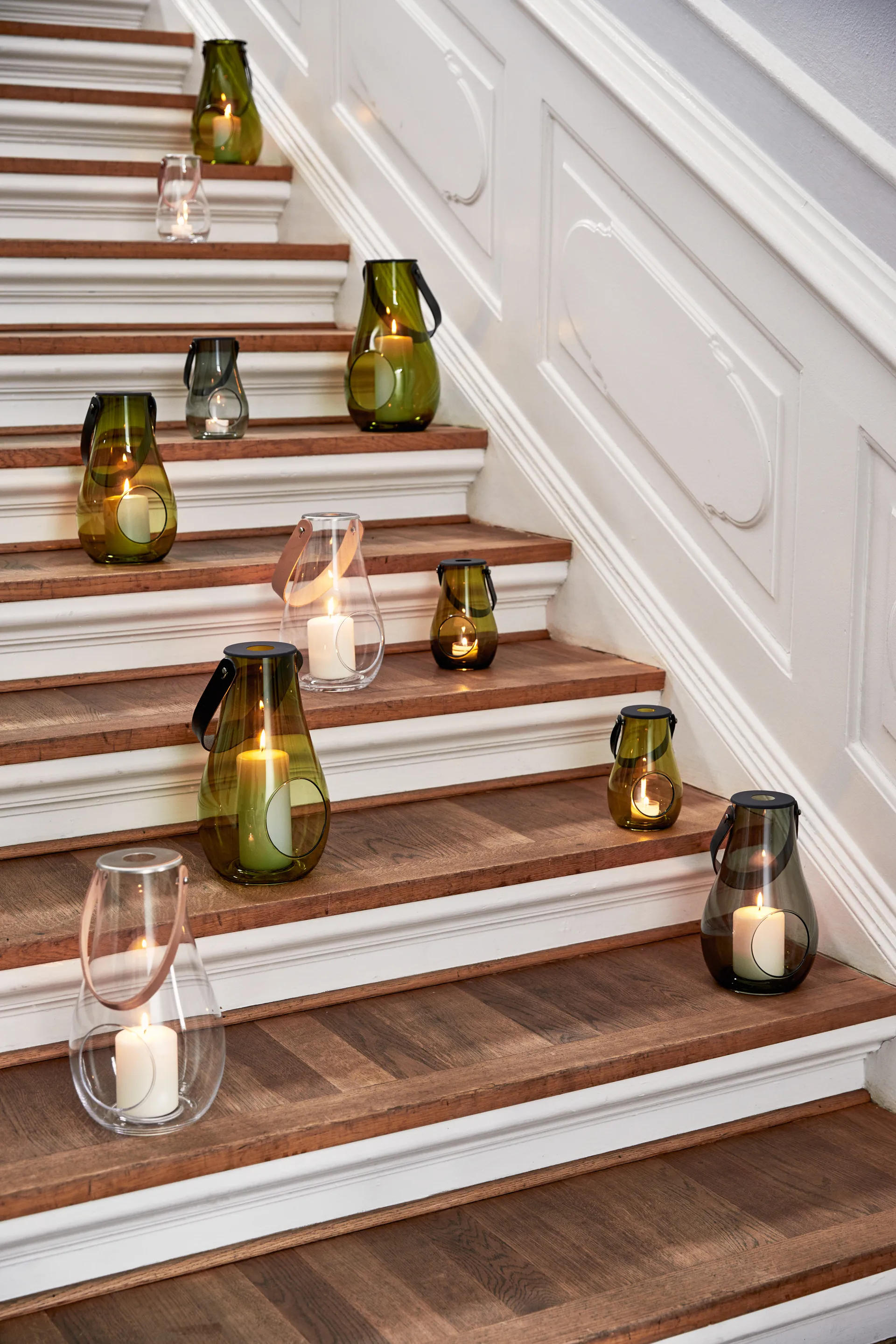 Design With Light lyslykt olivengrønn, 29 cm Holmegaard