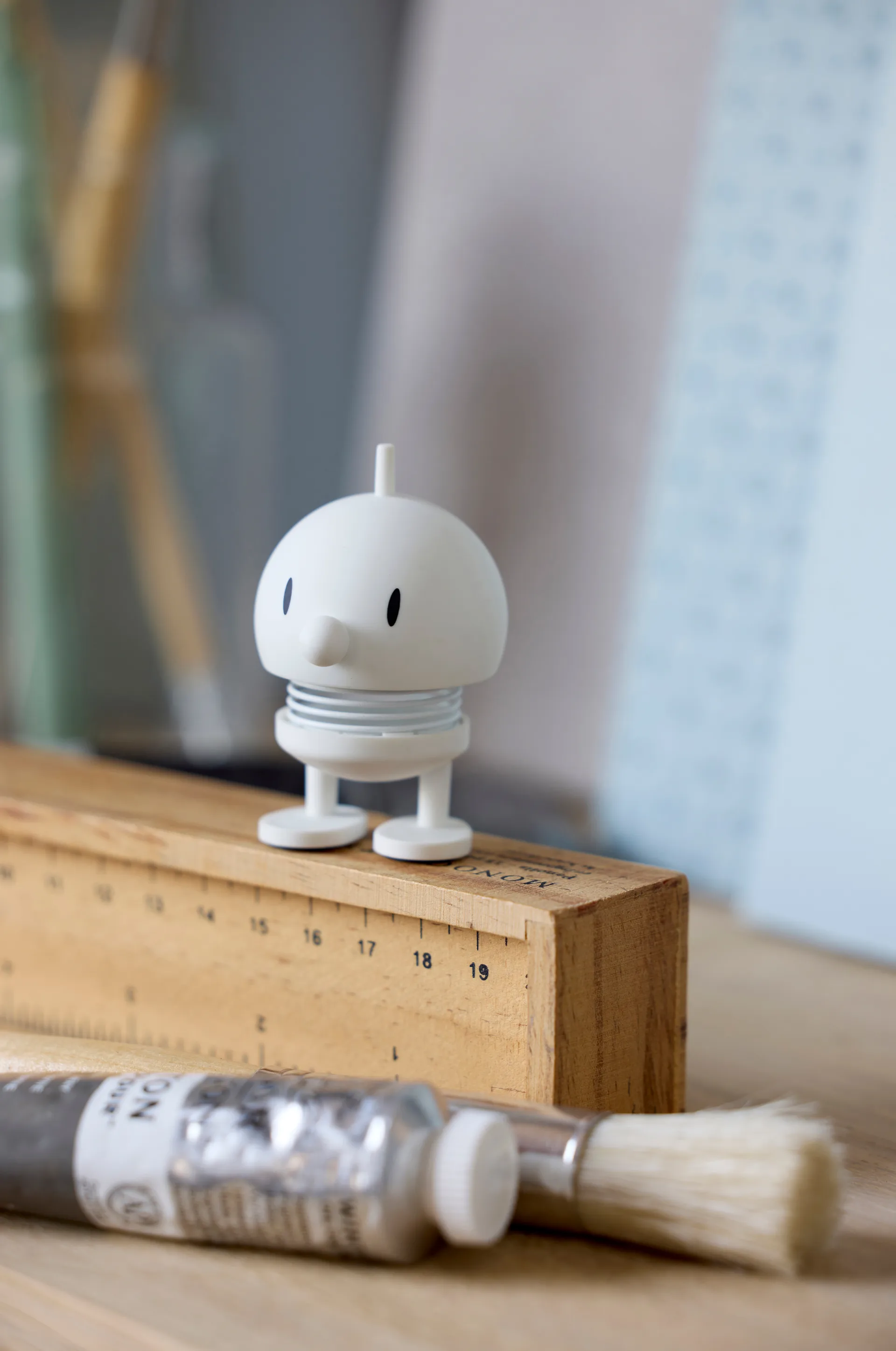 Hoptimist Soft Bumble figur XS, White Hoptimist
