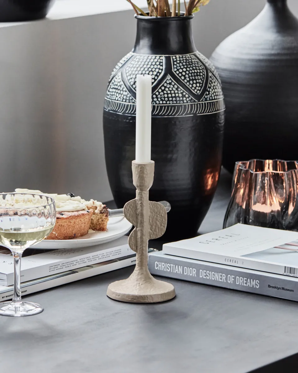 Donna lysestake, Beige House Doctor