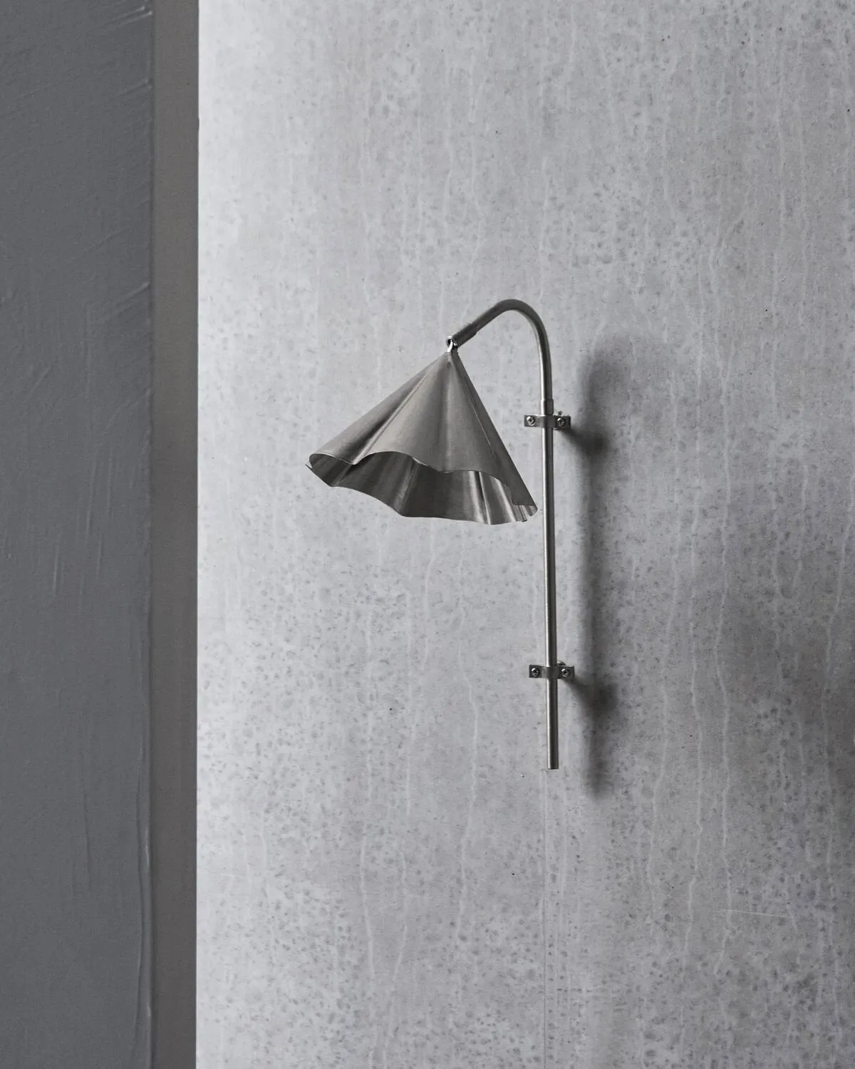 Flola vegglampe 51 cm, Børstet sølvfarge House Doctor