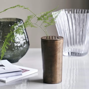 Flow vase 18 cm - Antikk messing - House Doctor
