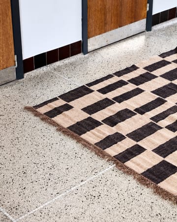 Graph teppe - Svart-natur, 160x230 cm - House Doctor