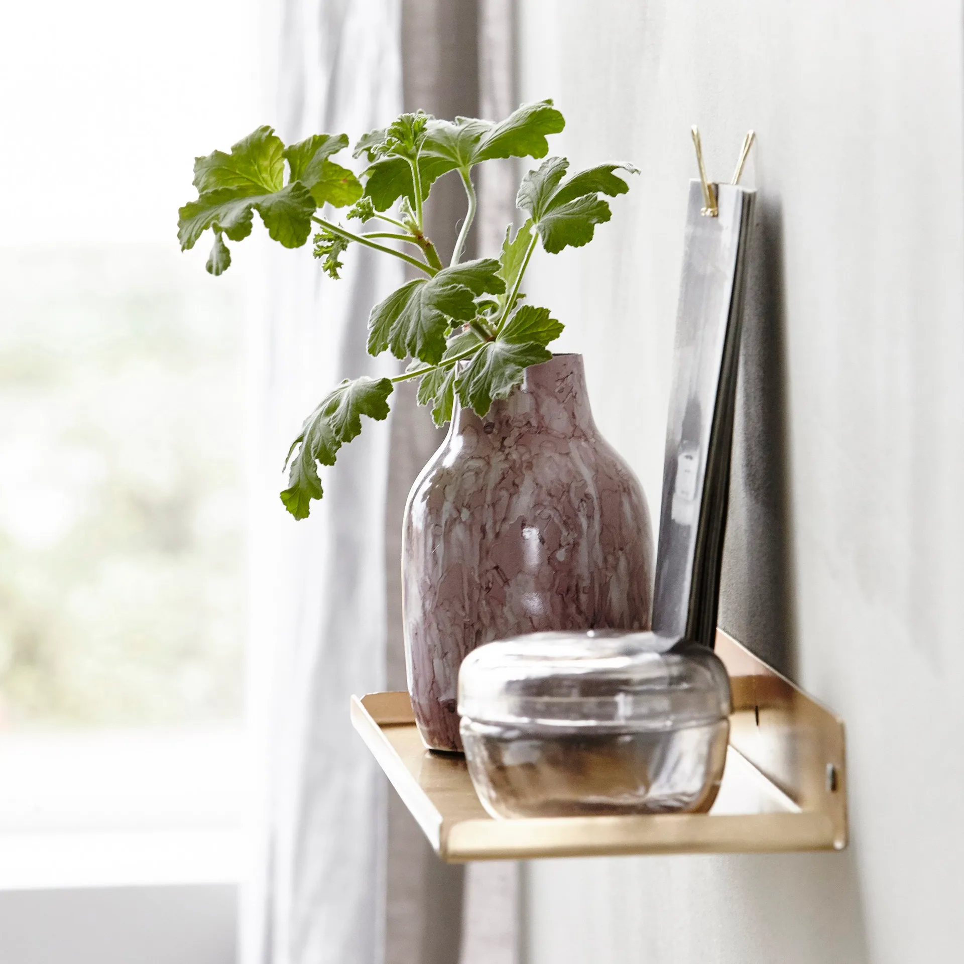 Ledge hylle 43 cm, messing House Doctor