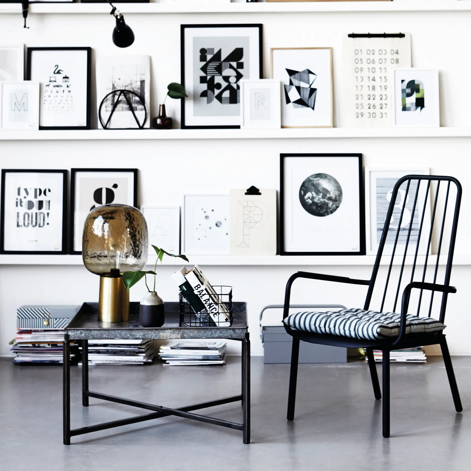 Note bordlampe, grå-messing House Doctor