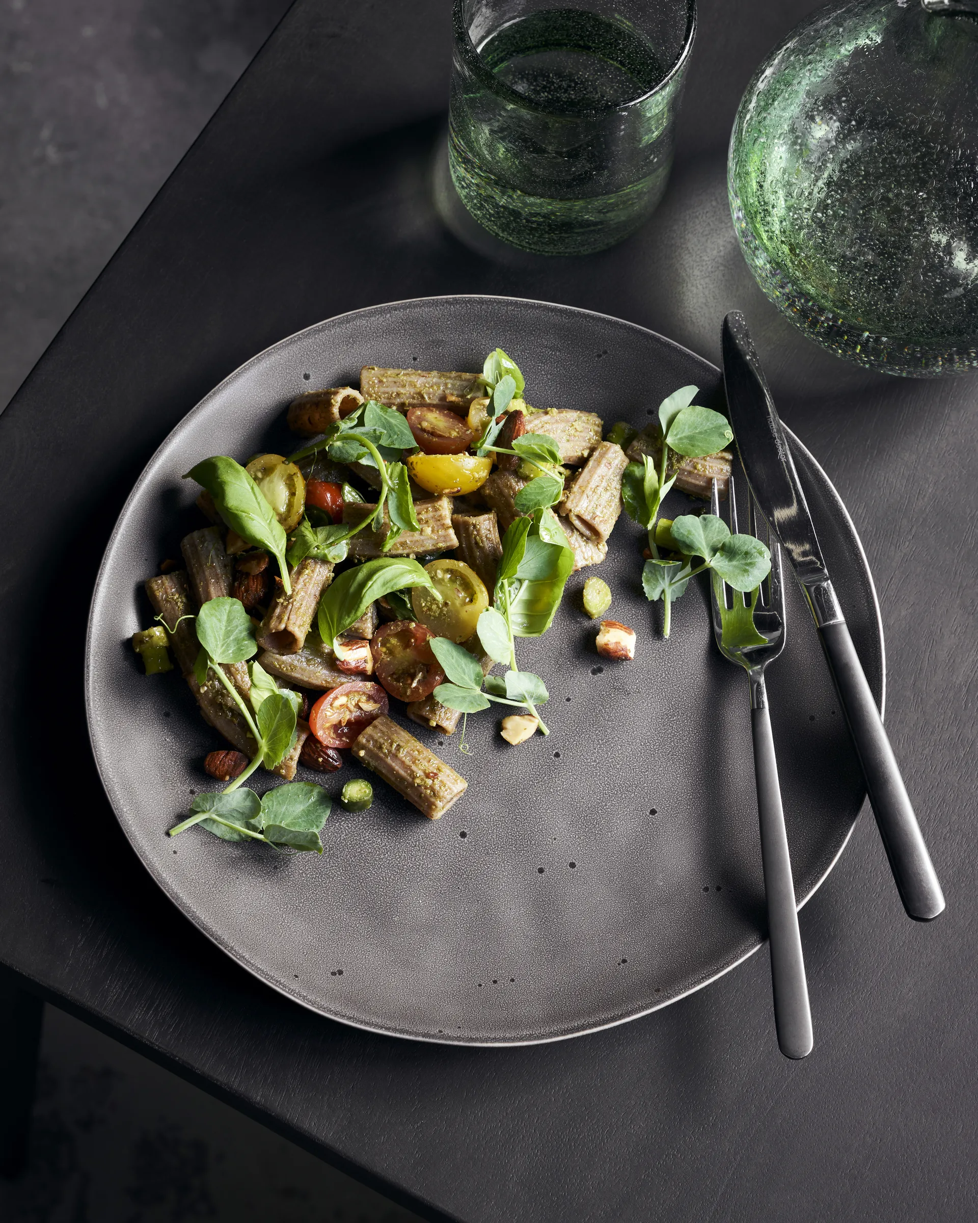 Rustic middagstallerken Ø 27, 5 cm, Mørkegrå House Doctor