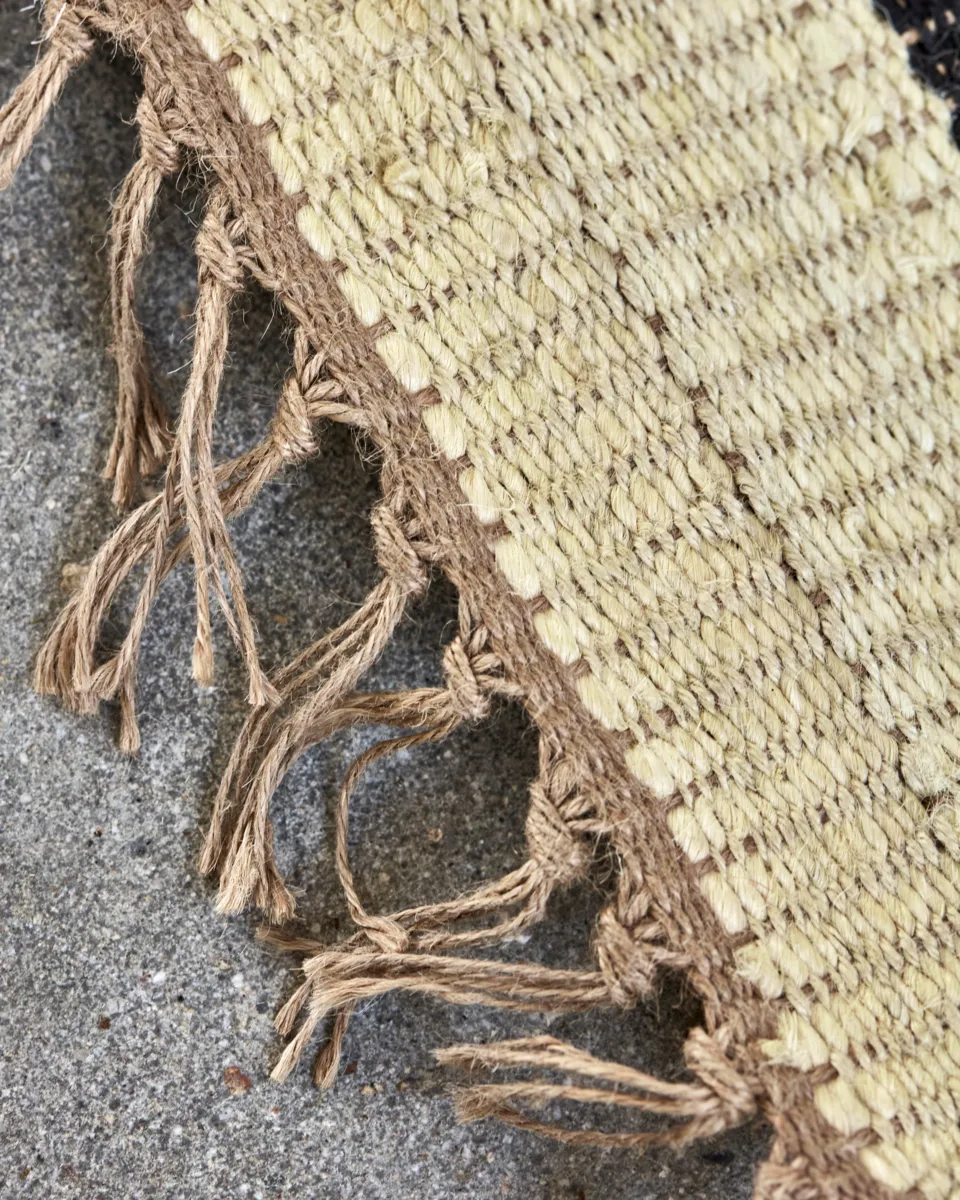 Sima teppe 180x180 cm, Svart-natur House Doctor