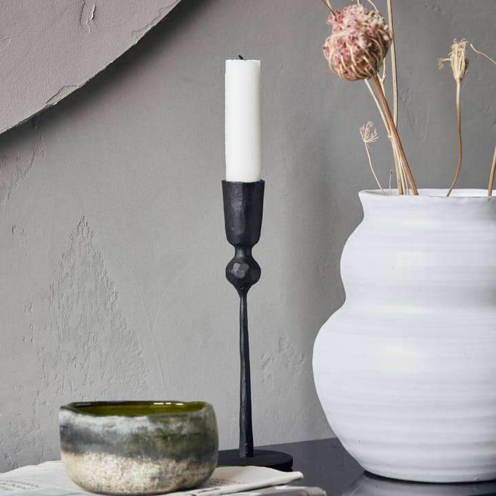 Trivo lysestake 18 cm, Svart House Doctor