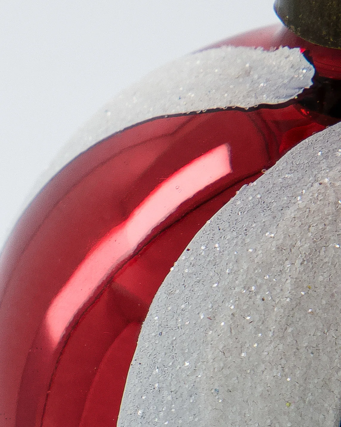 Twister juletrekule Ø6 cm 4-pakn., Hvit-rød House Doctor