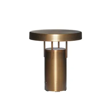 BringMe mini portabel bordlampe - Burnished brass - Hübsch Interior