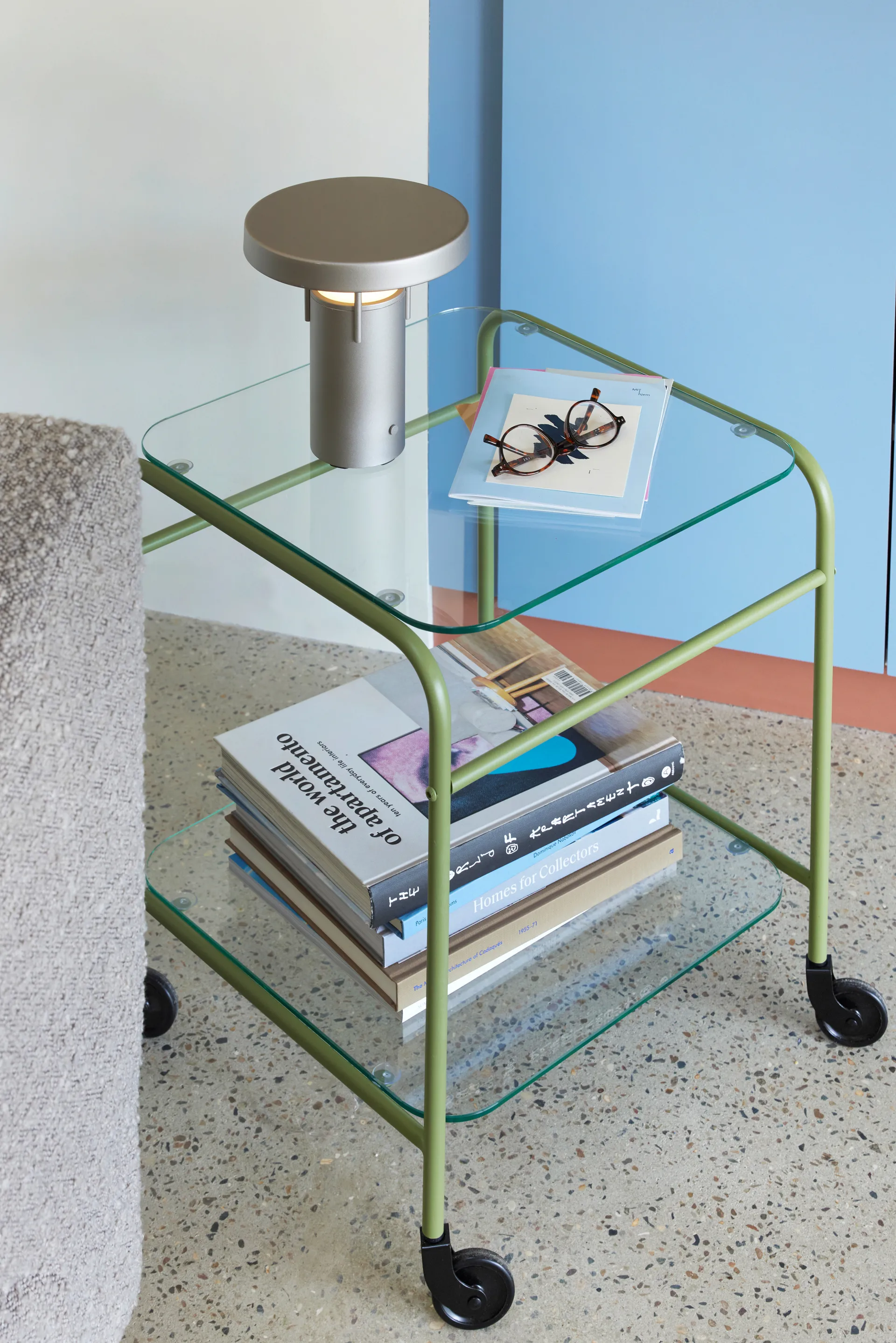 BringMe mini portabel bordlampe, Metallic sand Hübsch Interior