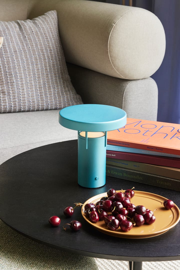 BringMe mini portabel bordlampe, Metallic turquoise Hübsch Interior