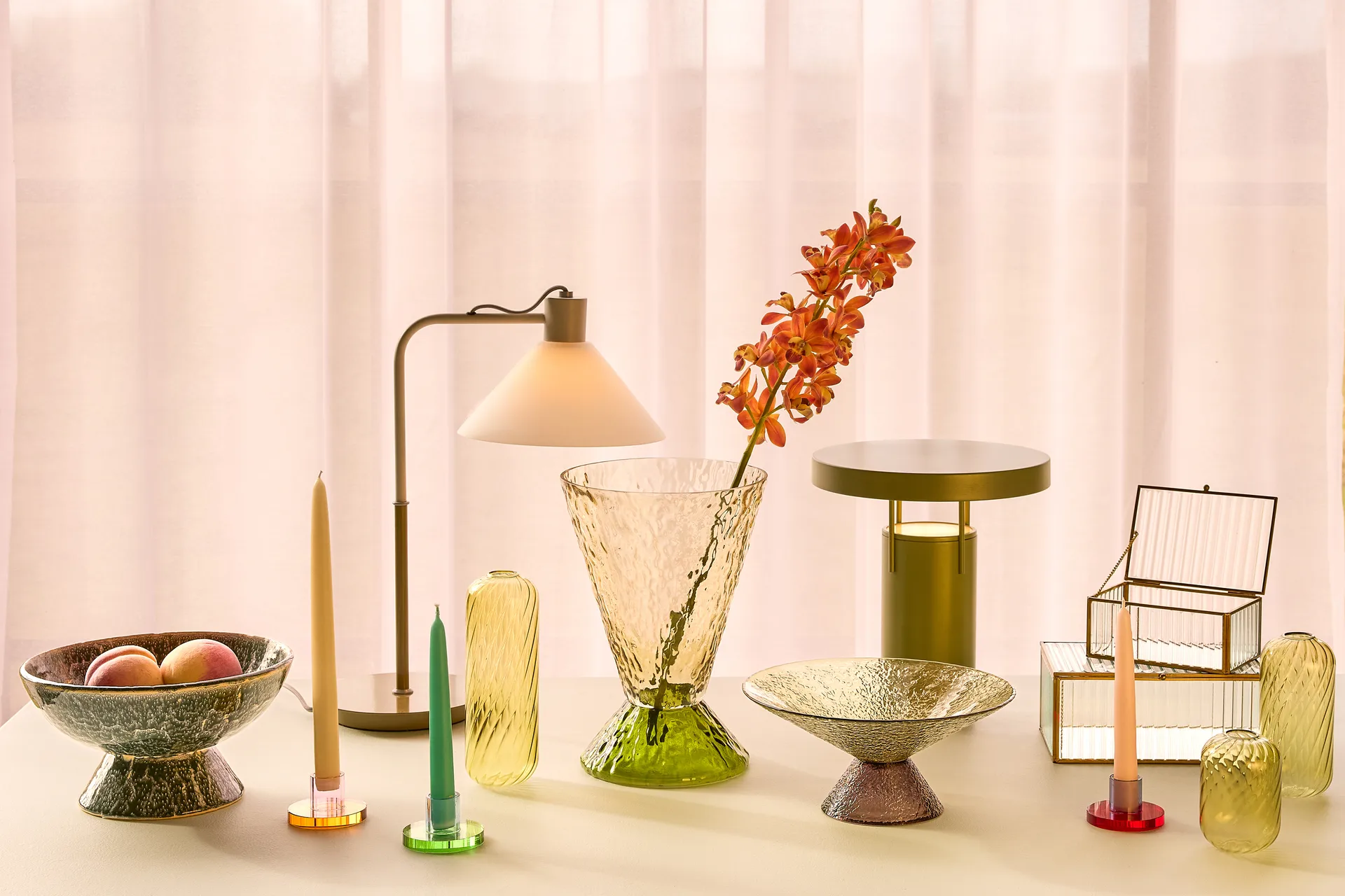 BringMe portable bordlampe, Burnished brass, 28 cm Hübsch