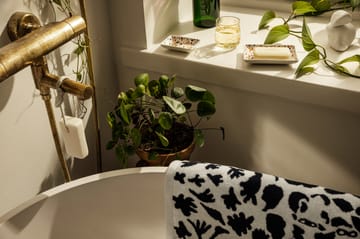 Oiva Toikka Cheetah badehåndkle 70 x 140 cm - Svart-hvit - Iittala