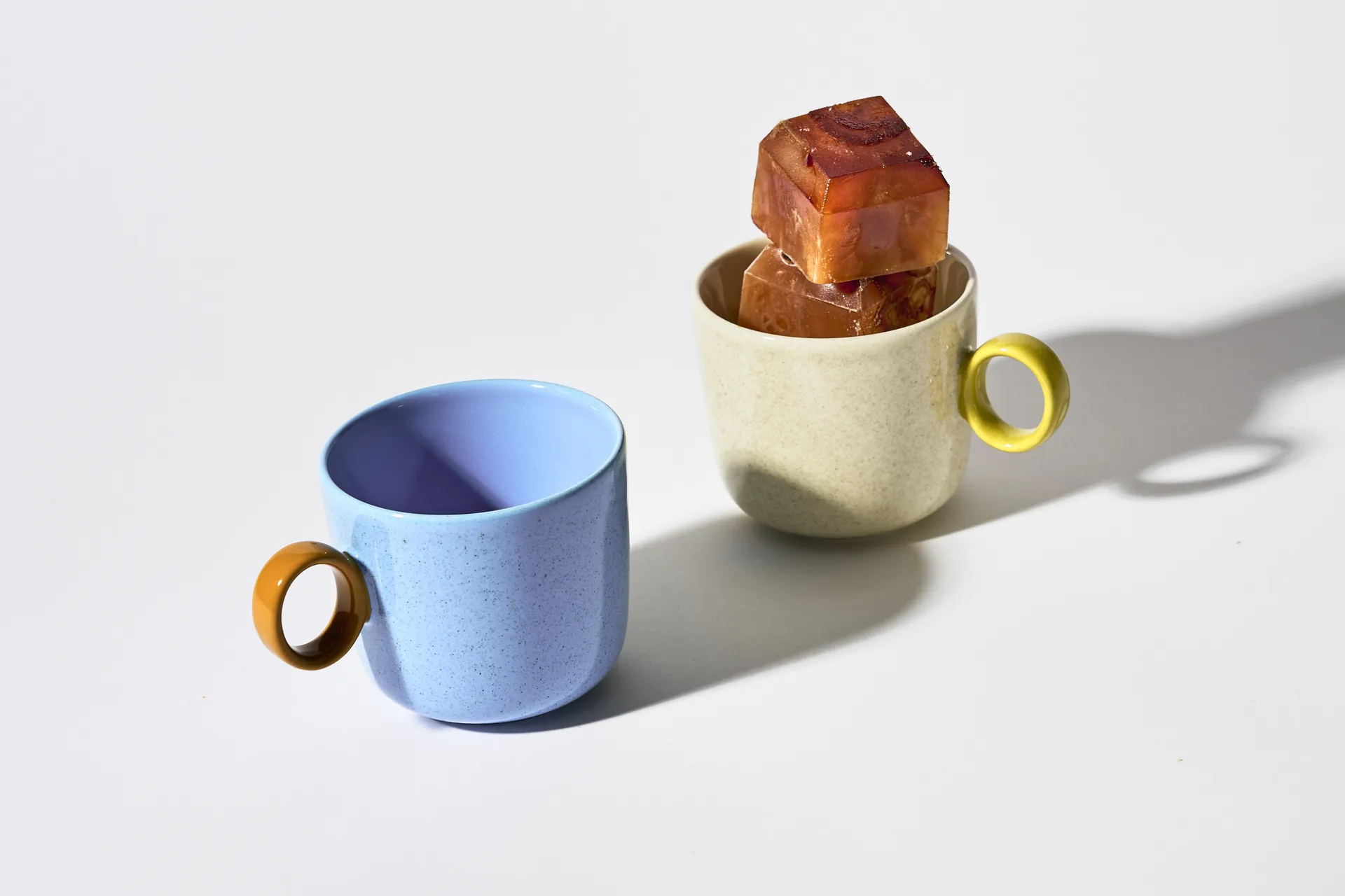 Play kopp prikkete 35 cl, Blå-umber Iittala