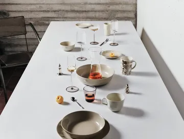Solare tallerken Ø27 cm - Sand - Iittala