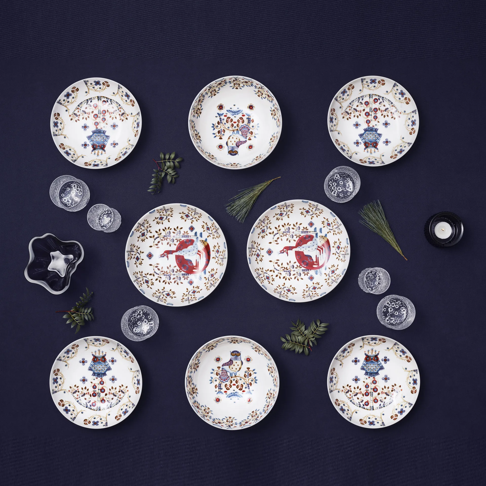 Taika dyp tallerken, hvitmønstret Iittala