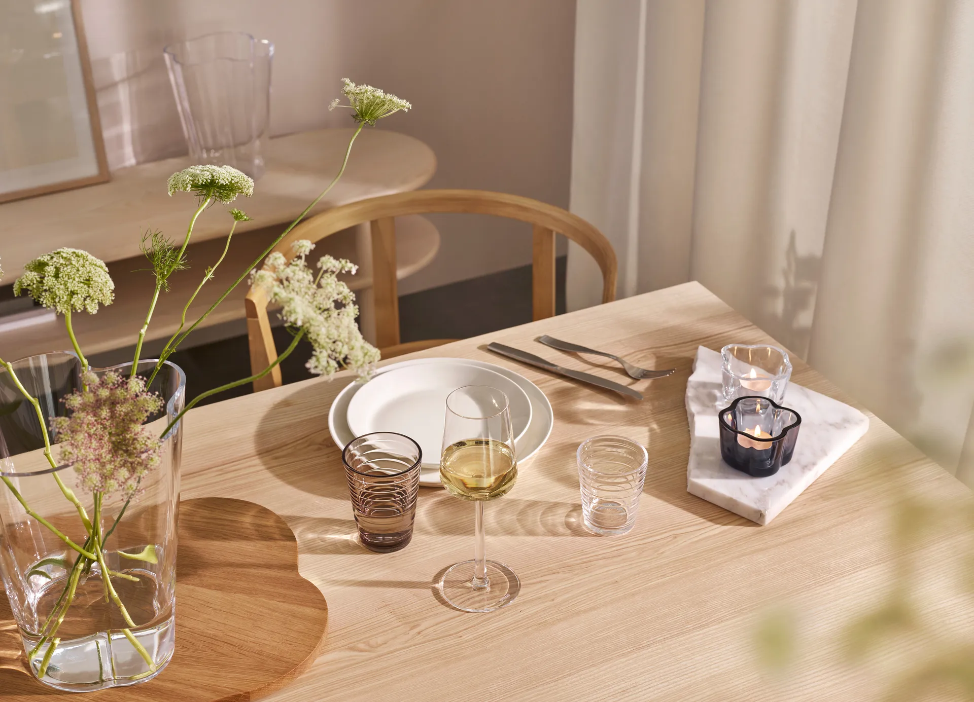 Teema asjett Ø17 cm, hvit Iittala