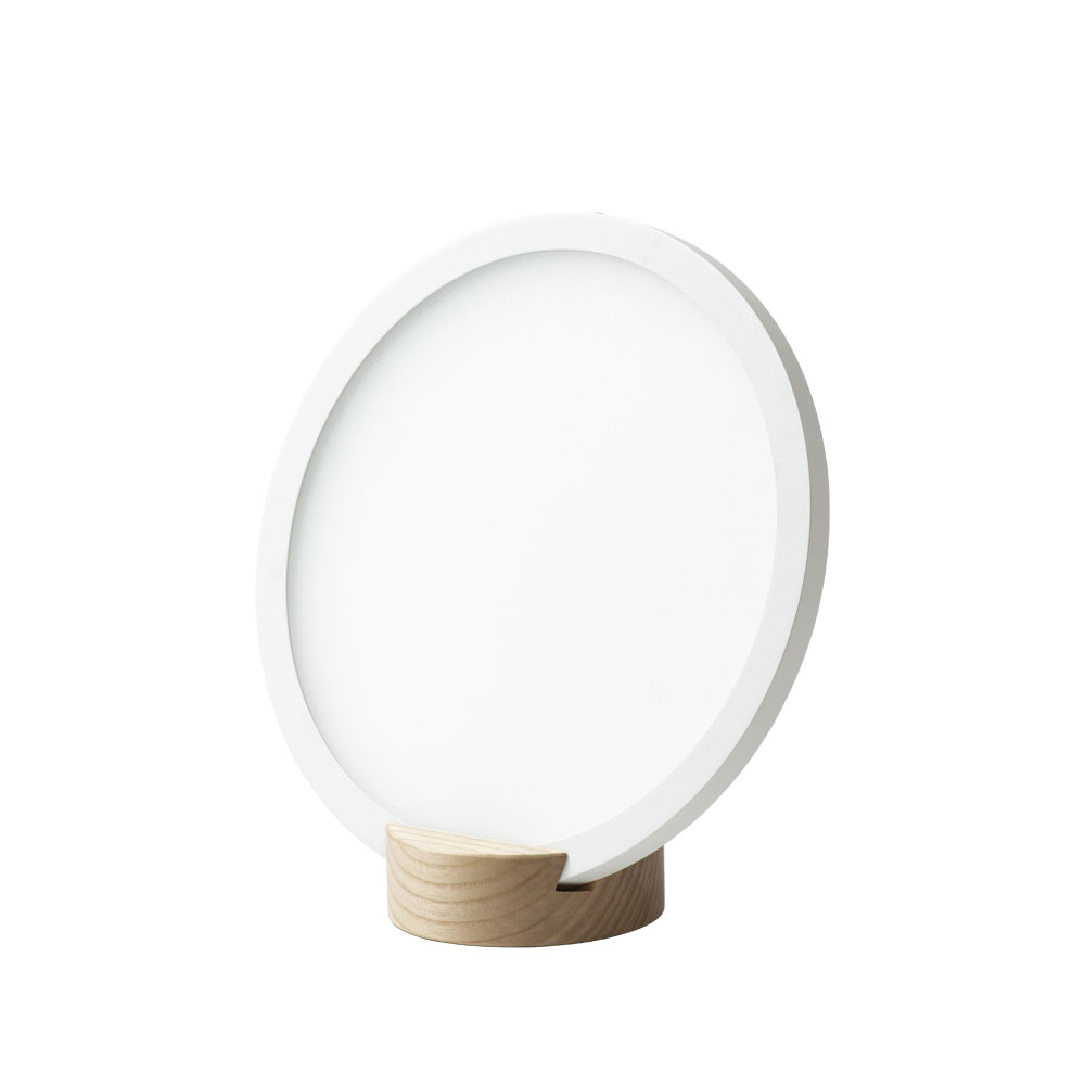 Bilde av Innolux Epic bordlampe hvit lampefot ask
