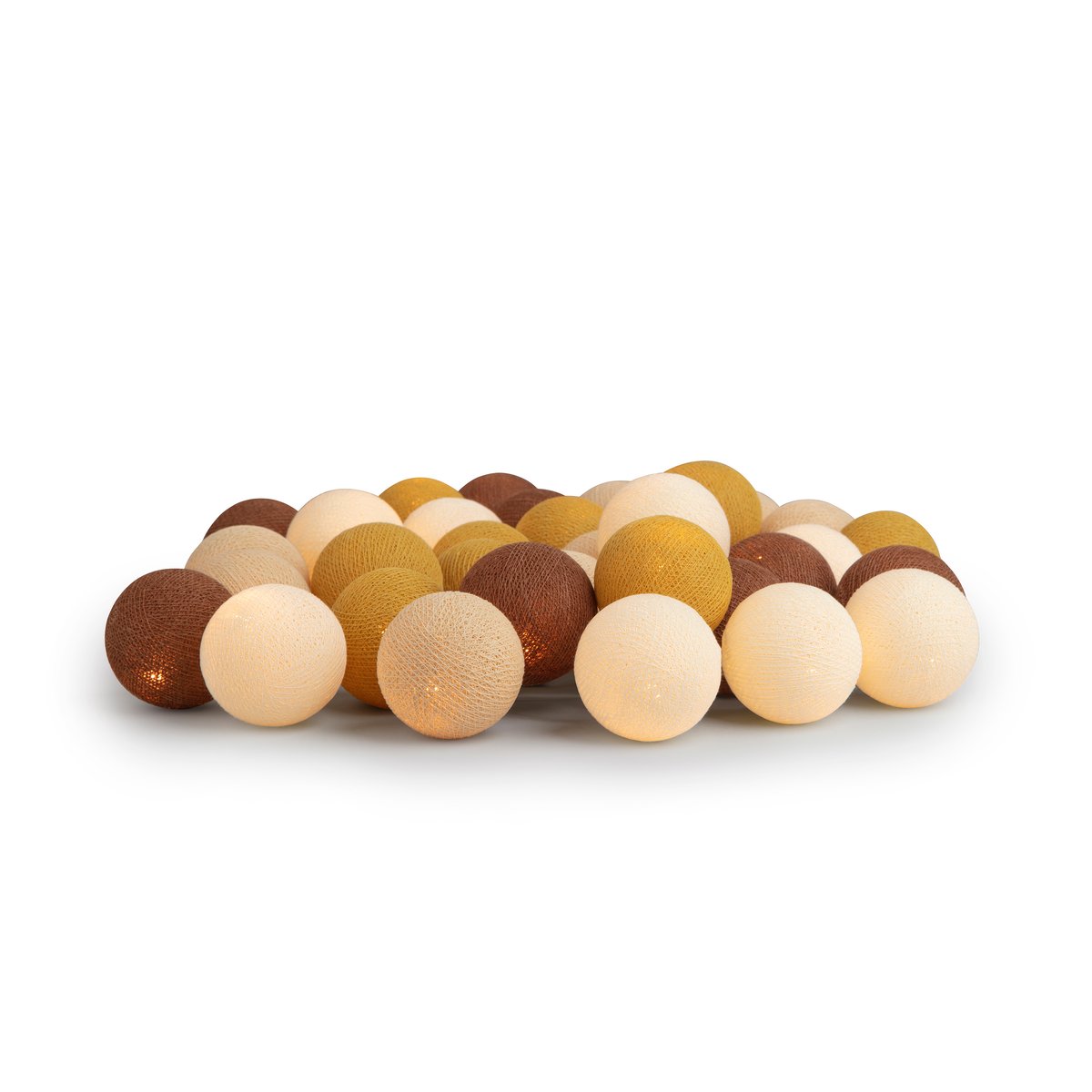 Irislights Biscotti 35 baller | Skandinavisk Design | Lyslenker & Dekorbelysning | Beige
