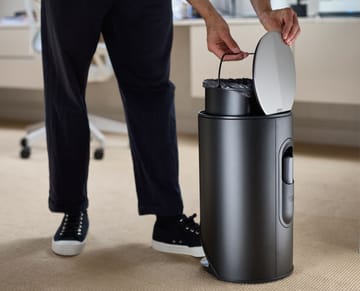 Joseph Joseph Arc pedalbøtte 10 L - Carbon black - Joseph Joseph