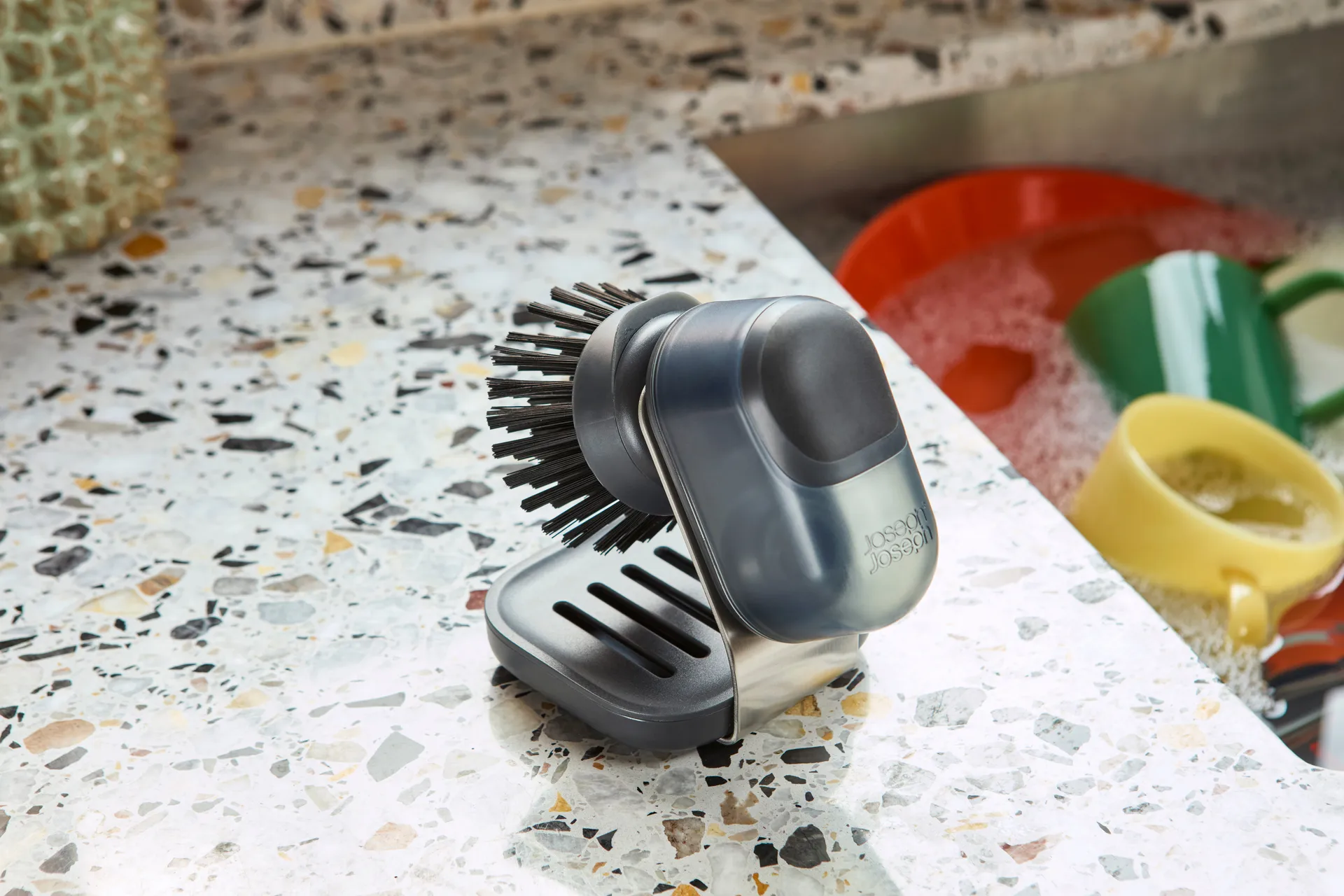 Joseph Joseph Sinktech håndoppvaskbørste med stativ, Clear Joseph Joseph