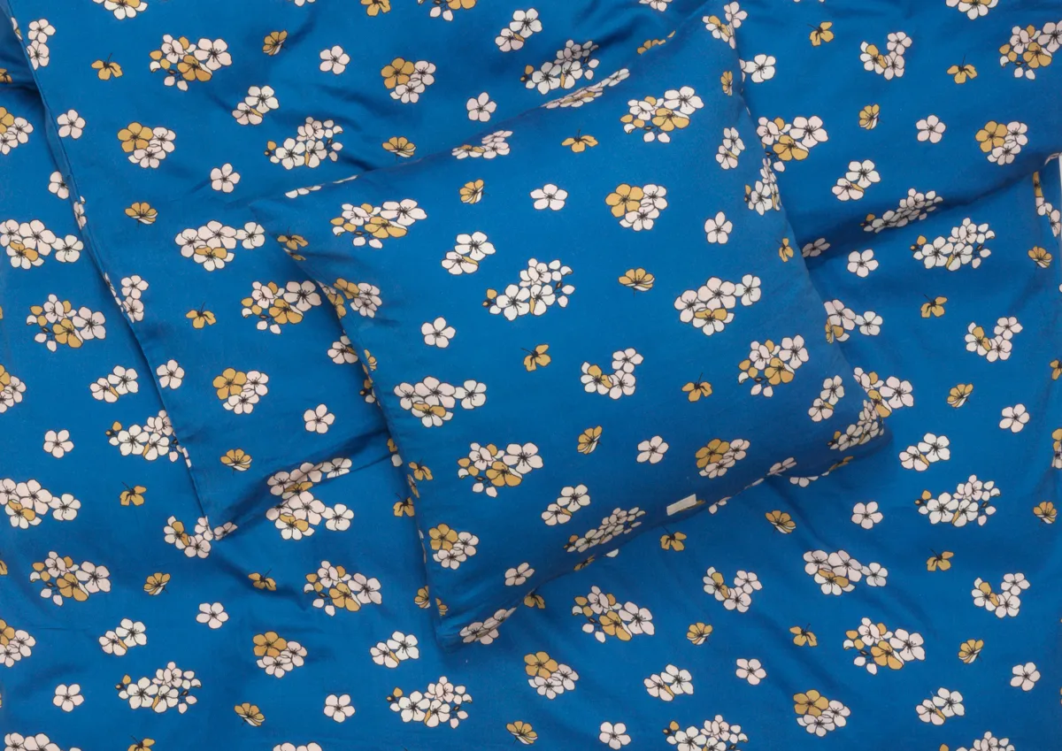 Grand Pleasantly sengesett 140 x 200 cm, Blå Juna