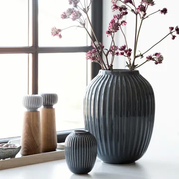 Hammershøi vase - Antrasittgrå, stor 25,5 cm - Kähler