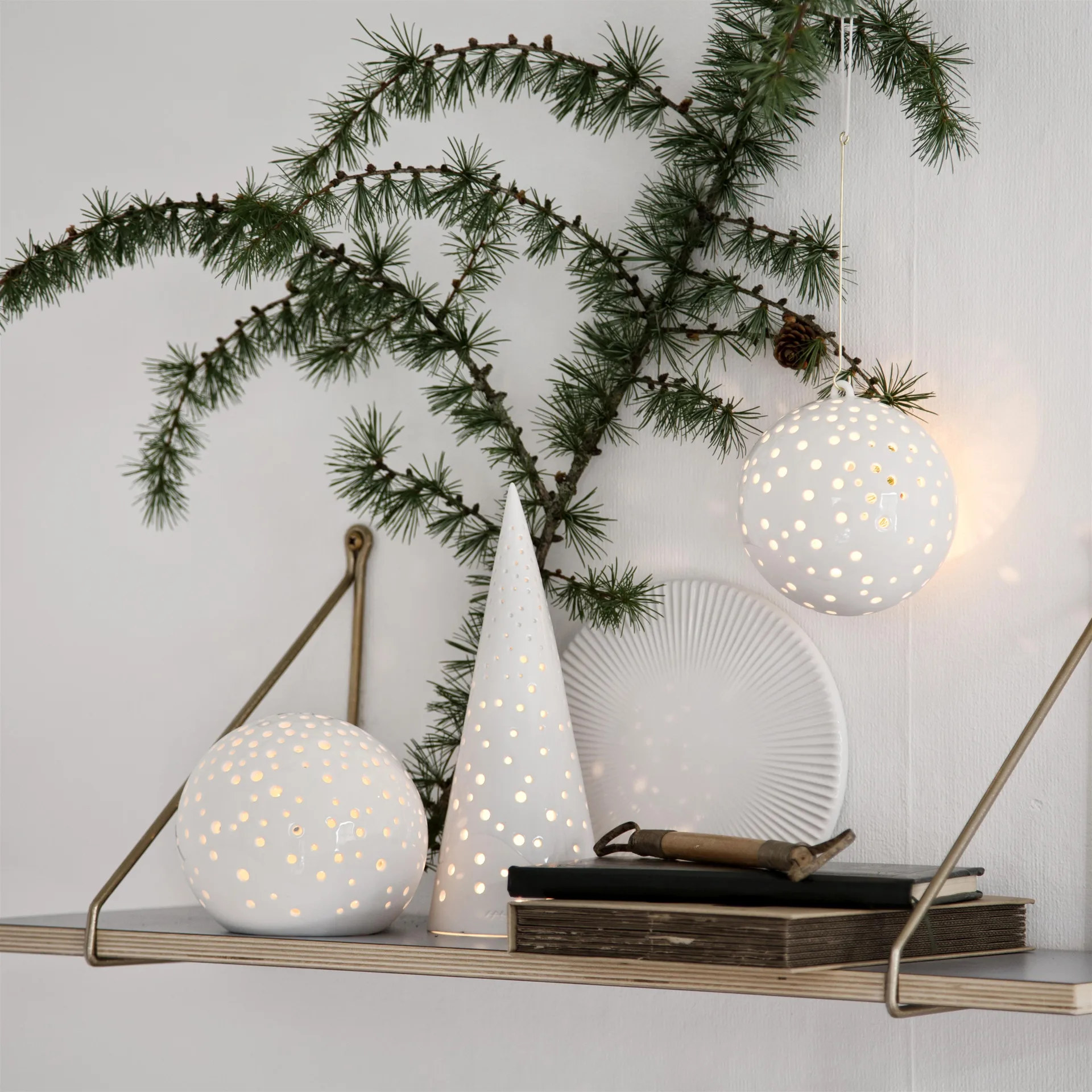 Nobili lysestake medium, snow white Kähler