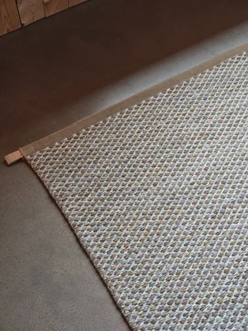 Ori ullteppe - 870 Honeycomb, 270x270 cm, med underlag - Kasthall