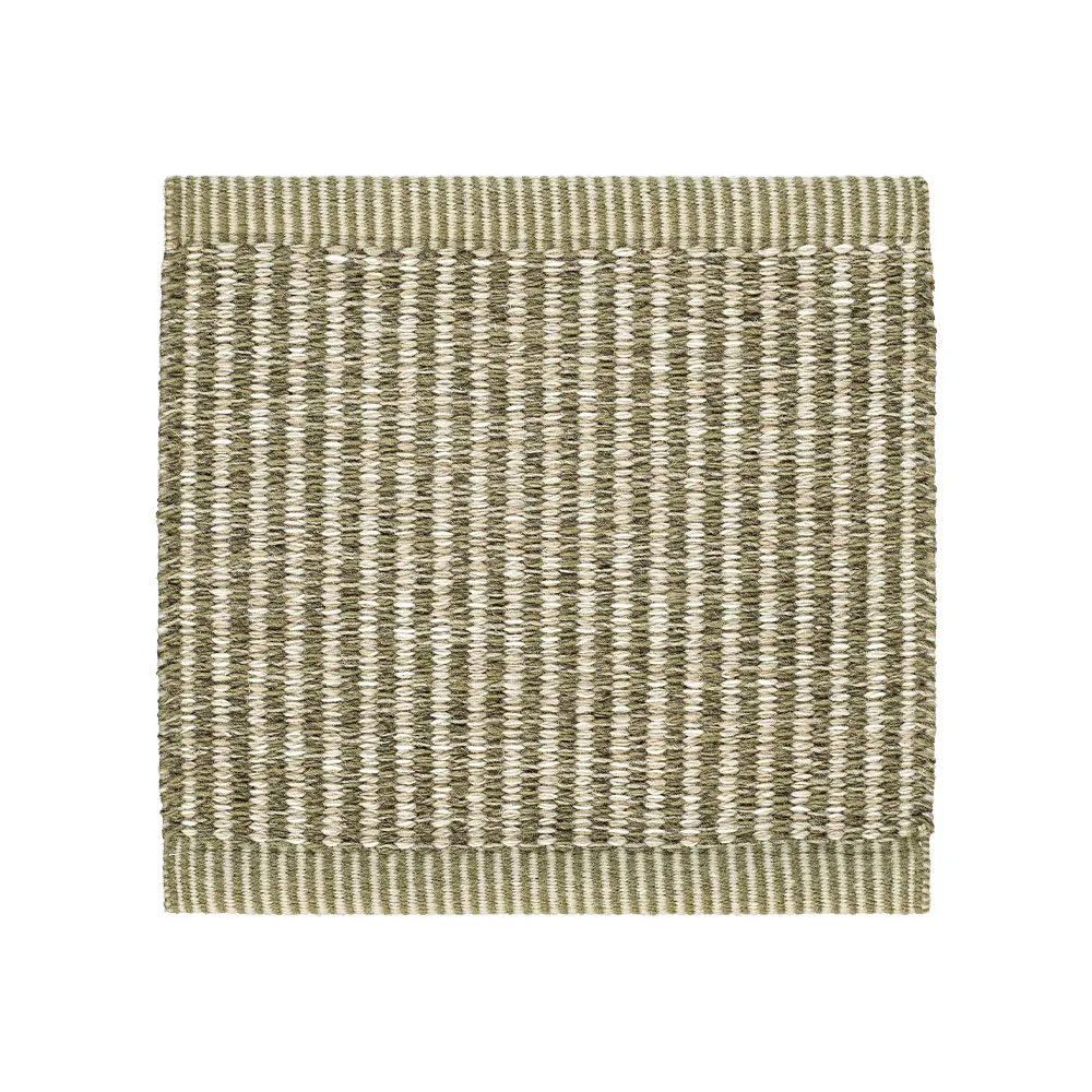 Stripe Icon teppe, Green field 383 240 x 170 cm Kasthall