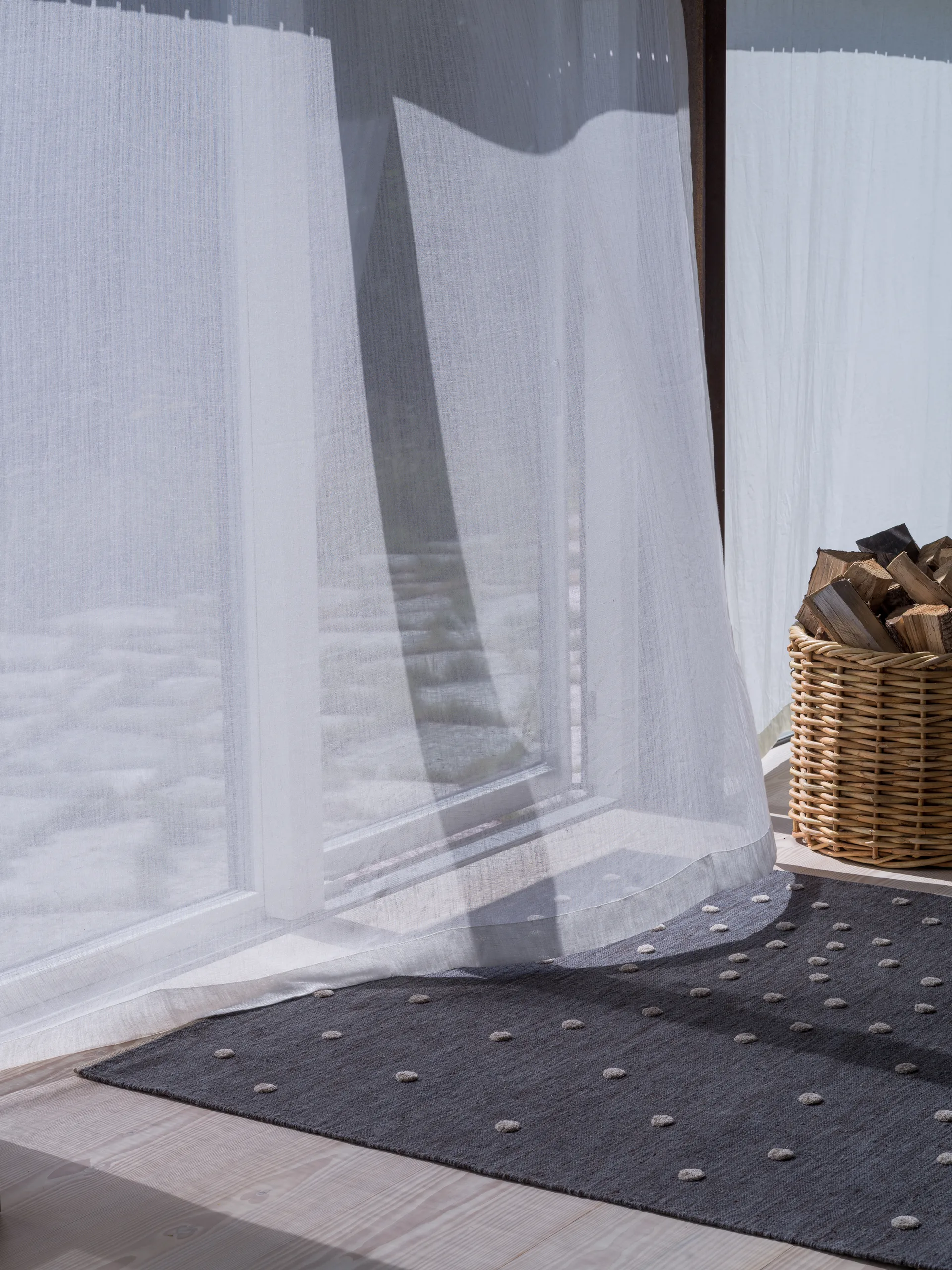 Bula teppe, Nearly Black, 170x240 cm Kateha