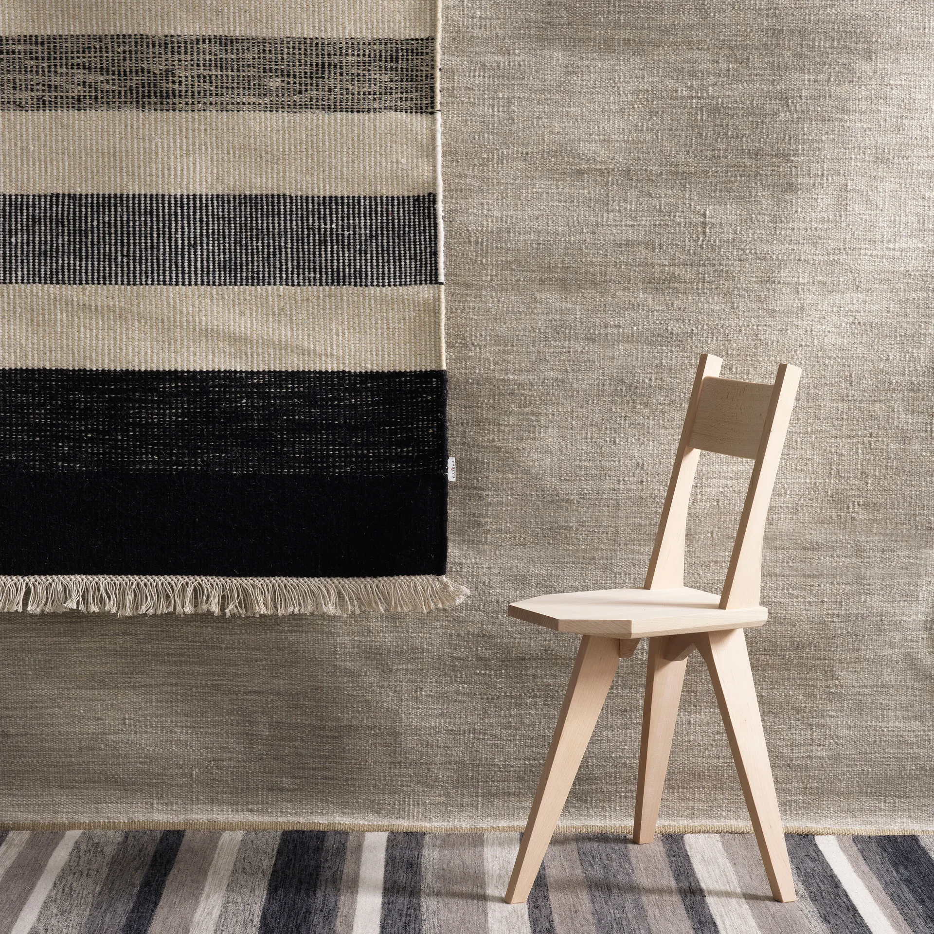 Tofta wave gulvteppe 170x240 cm, Hvit-svart Kateha