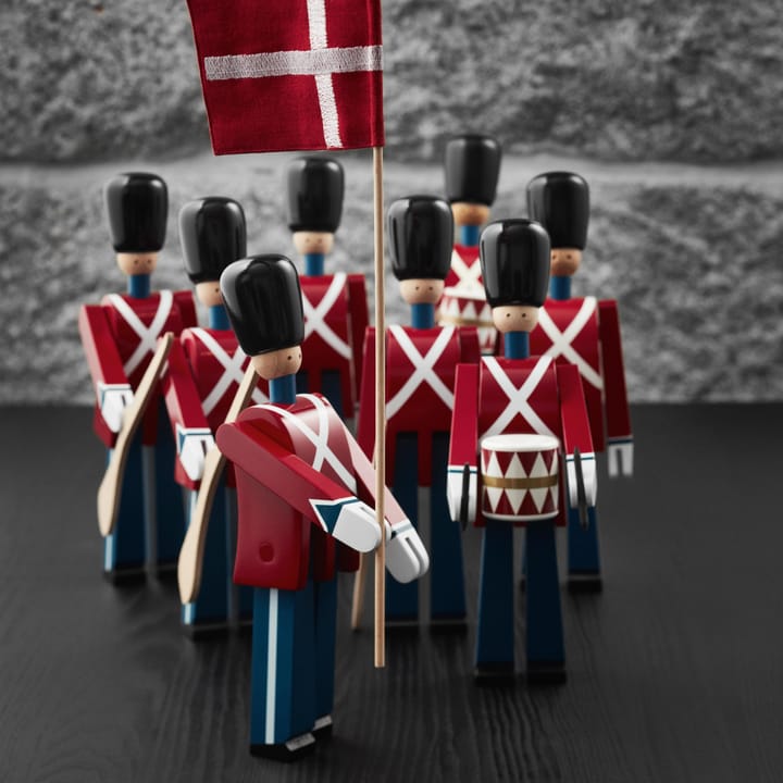 Kay Bojesen fanebærer med flagg, 29,5 cm Kay Bojesen Denmark