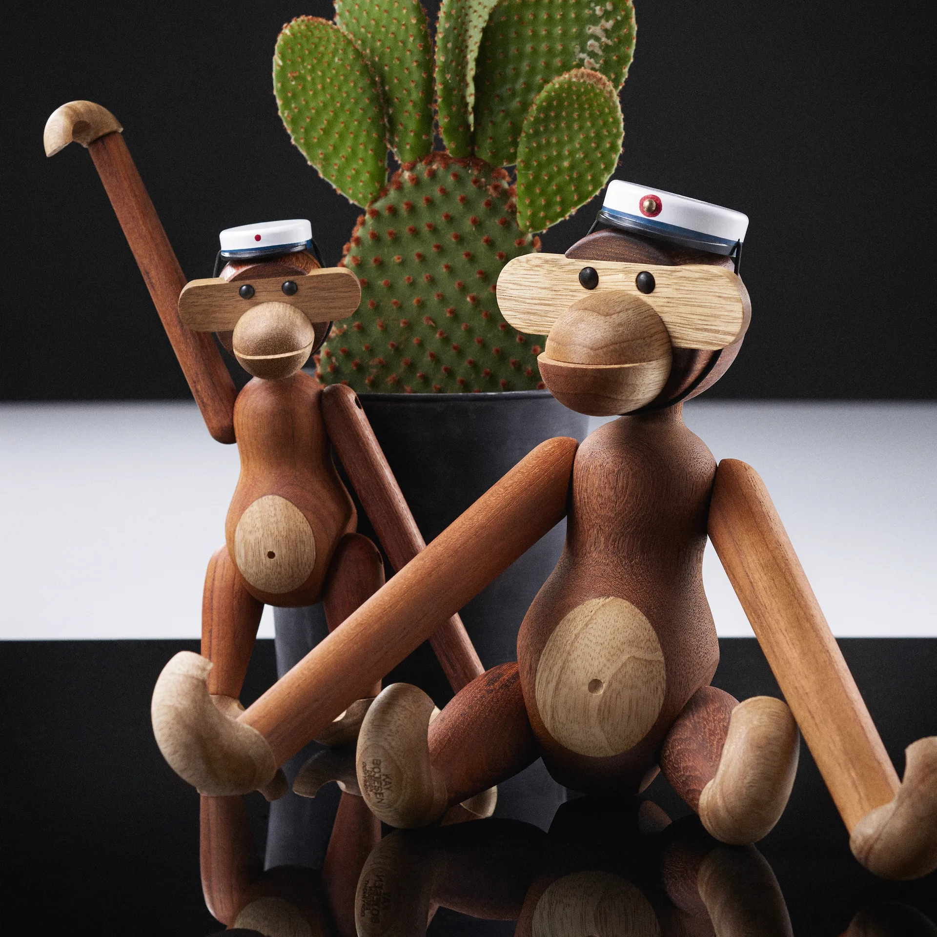 Kay Bojesen studenthatt til den mellomstore apen, Blå Kay Bojesen Denmark