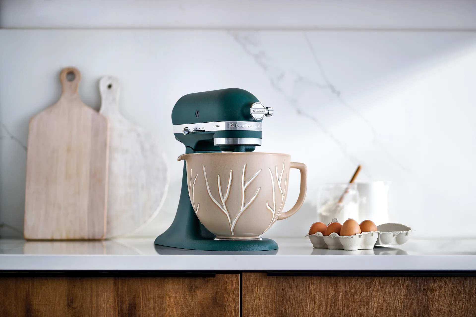 KitchenAid keramikkbolle med håndtak 4,7 L, Bare trees KitchenAid