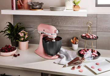 KitchenAid keramikkbolle med håndtak 4,7 L - Black shell - KitchenAid