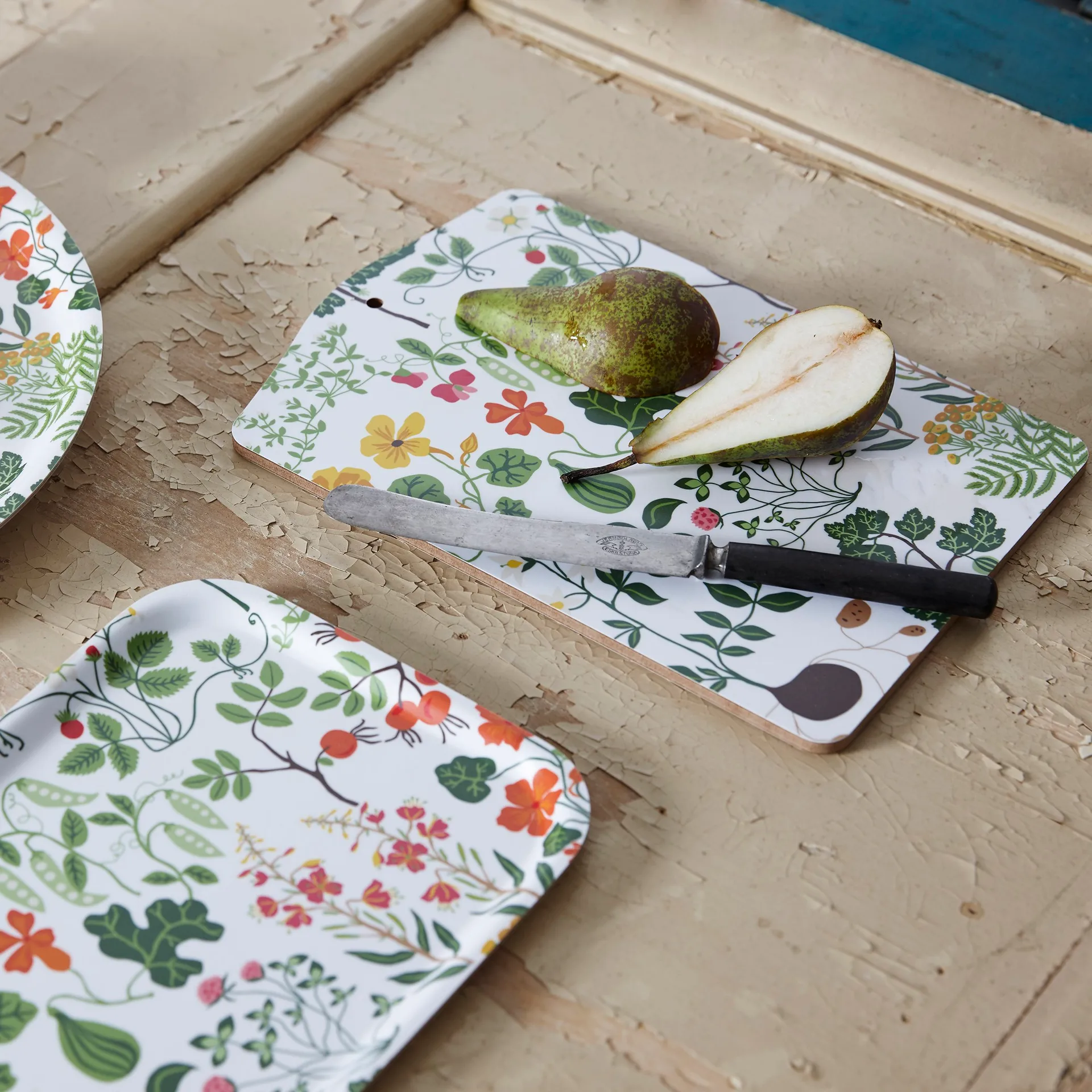 Leksand skjærefjøl, Hvit Klippan Yllefabrik