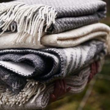 Twist pledd ull - naturhvit - Klippan Yllefabrik