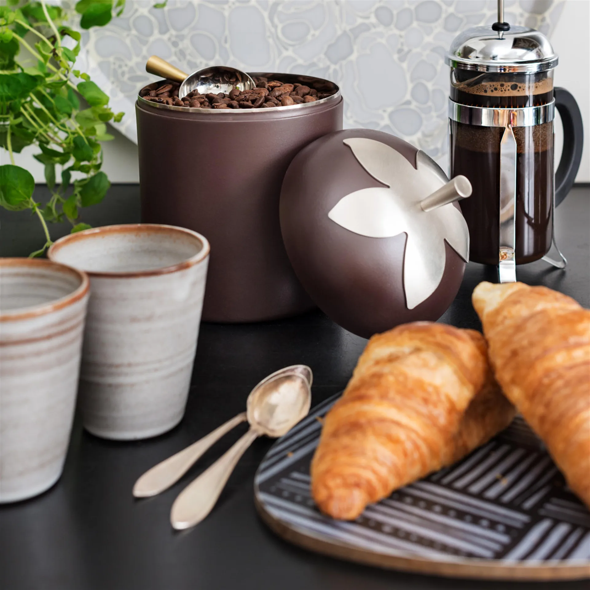 Blad boks, stor, brun KLONG