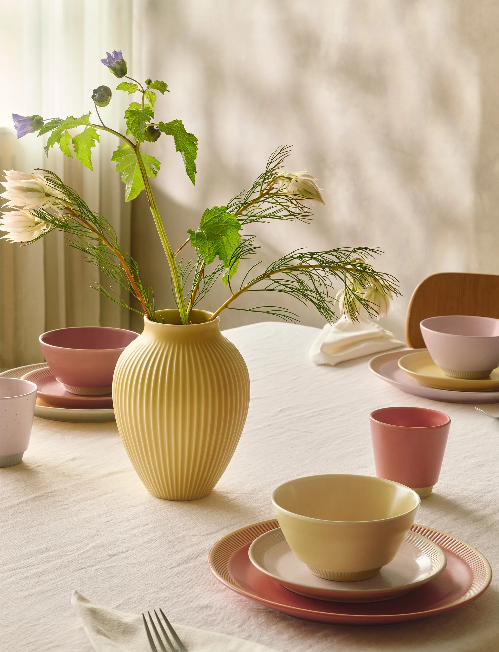 Knabstrup riflet vase 27 cm, Yellow Knabstrup Keramik