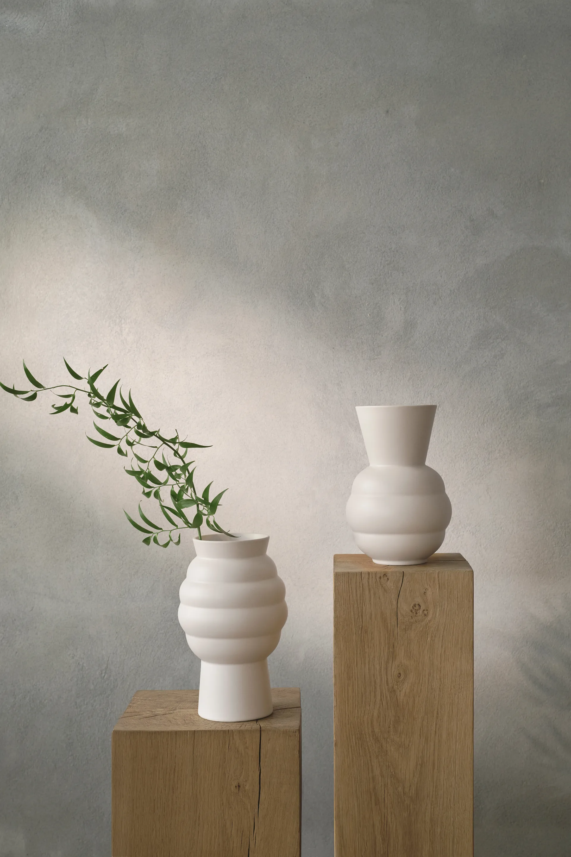 Tortus Archie vase nr. 2 23,5 cm, White Knabstrup Keramik